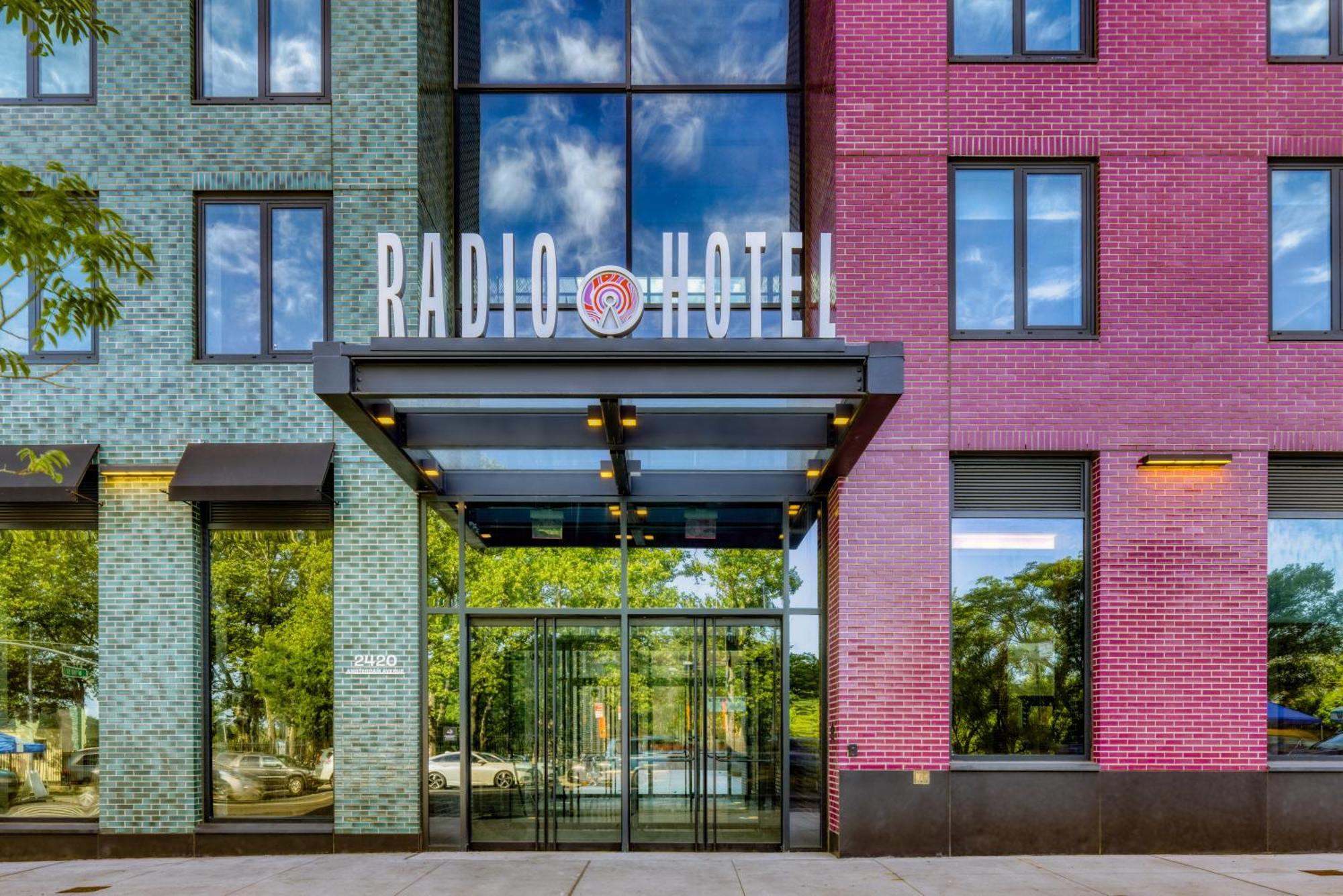 Radio Hotel New York Exterior photo